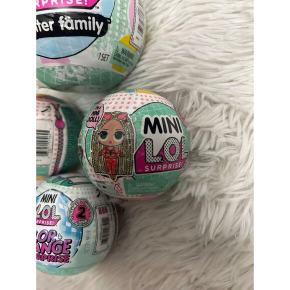 New L.O.L Surprise Mini Winter Family Toys - Picture 2 of 5